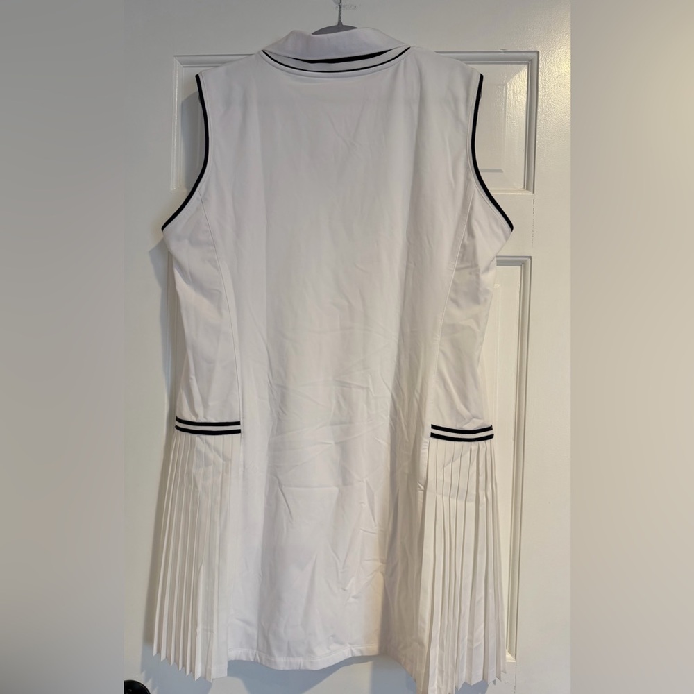 NWT Vineyard Vines Varsity Sleeveless Dress - Picture 4 of 7